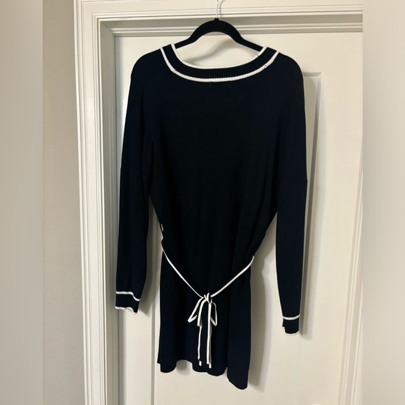 Justfab pearl button sweater dress - Picture 3 of 4
